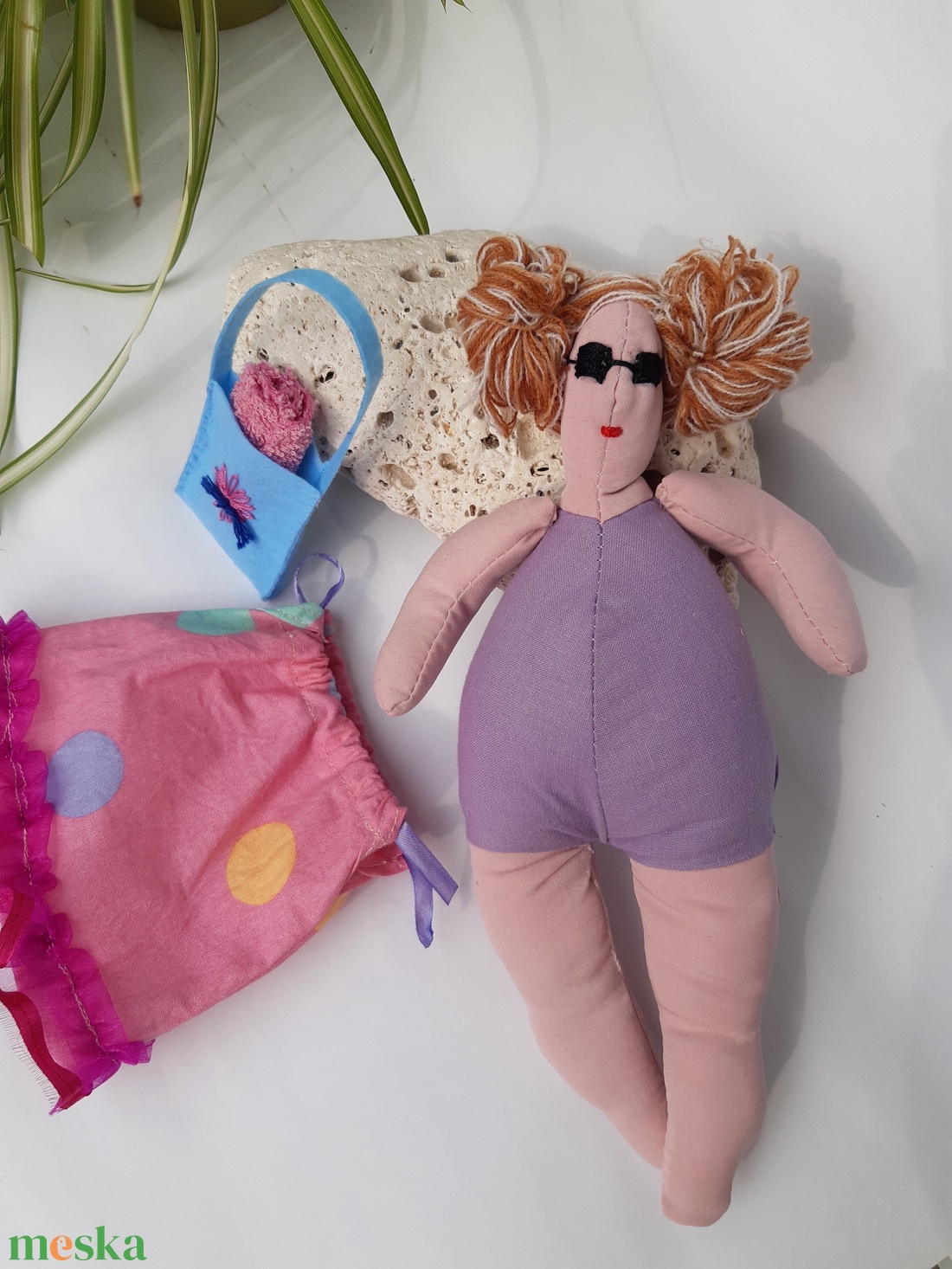 Fürdőző Tilda baba napszemüvegben - játék & sport - baba & babaház - öltöztethető baba - Meska.hu