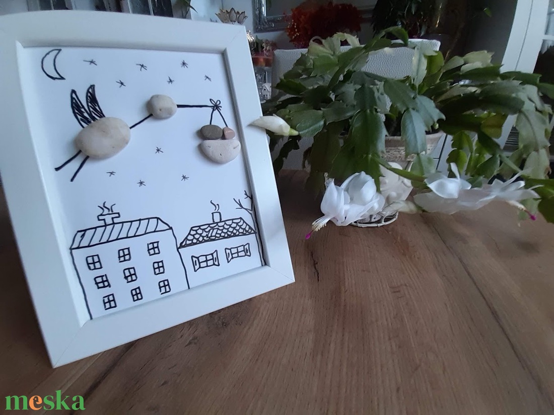 Gólya kisbabával, kavicskép - otthon & életmód - dekoráció - asztal és polc dekoráció - kavics & kő - Meska.hu