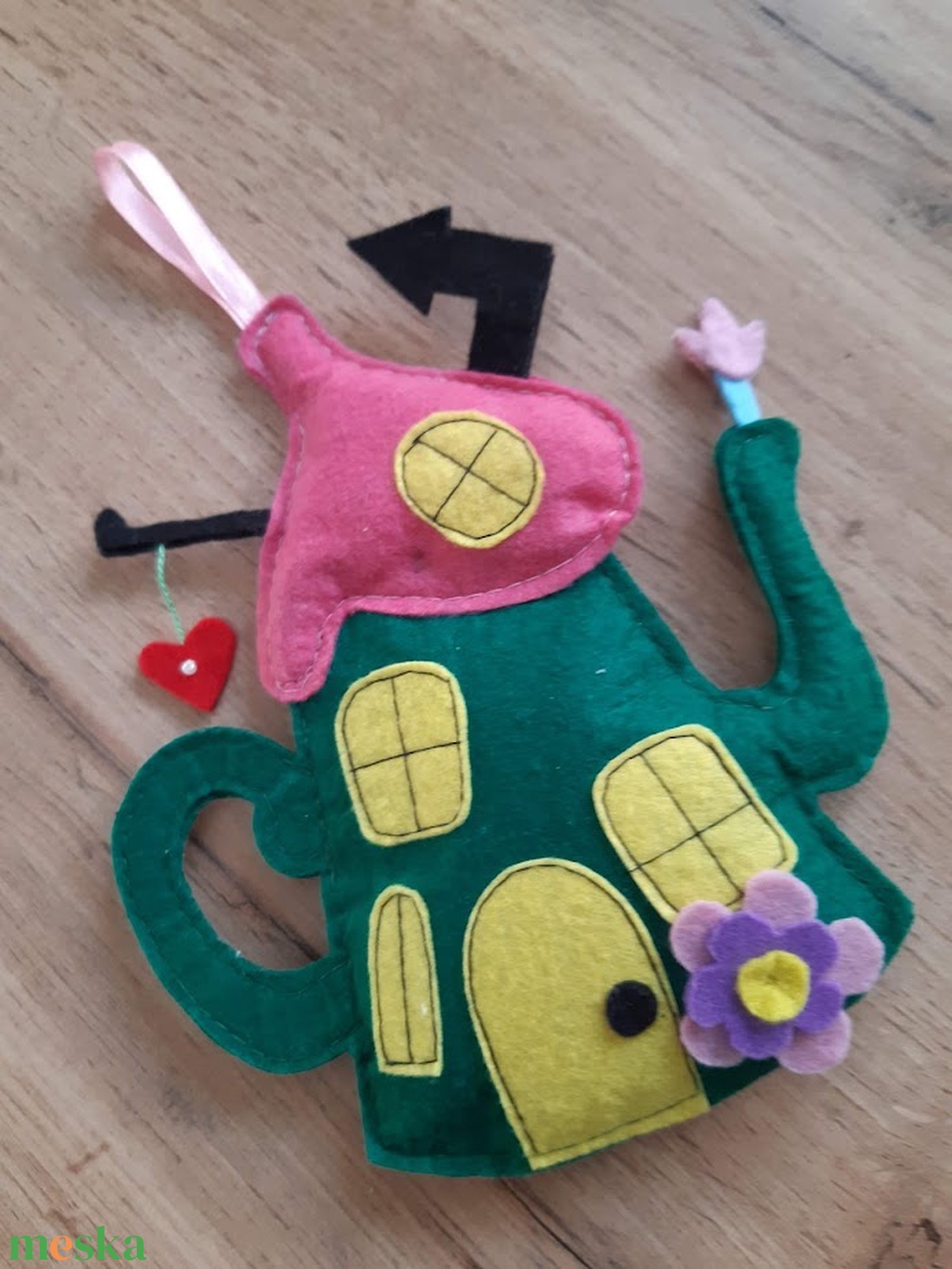 Teáskanna házikó ficből. - baba - mama - babaszoba dekoráció - babaszoba kép - Meska.hu