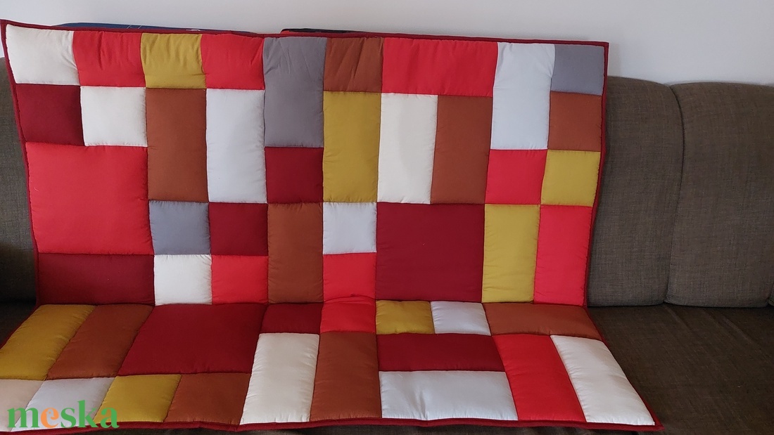 Színes patchwork falvédő - otthon & életmód - lakástextil - falvédő - Meska.hu Színes patchwork falvédő - otthon & életmód - lakástextil - falvédő - Meska.hu