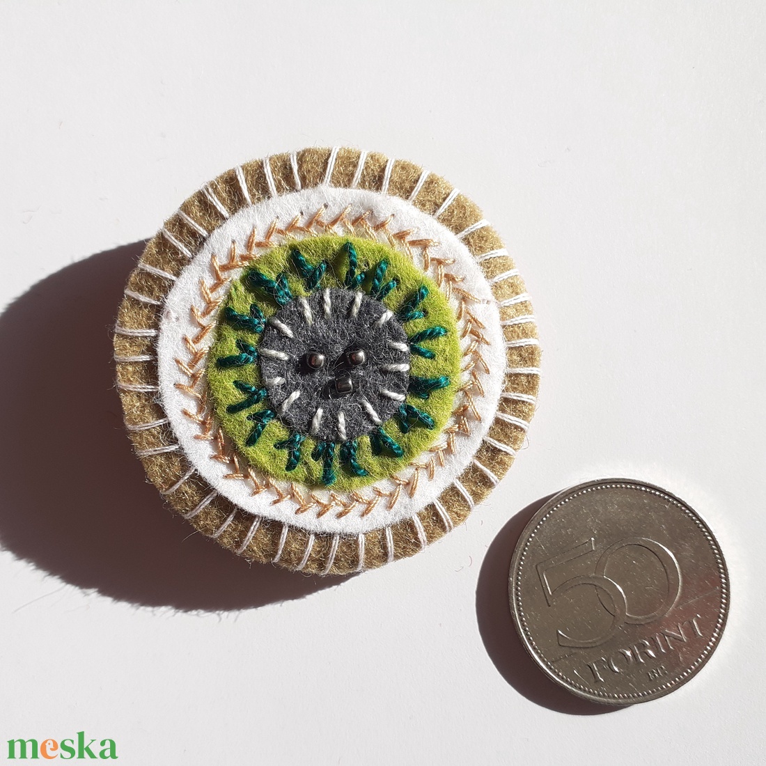 Kitűző - Mező - ékszer - kitűző és bross - Meska.hu