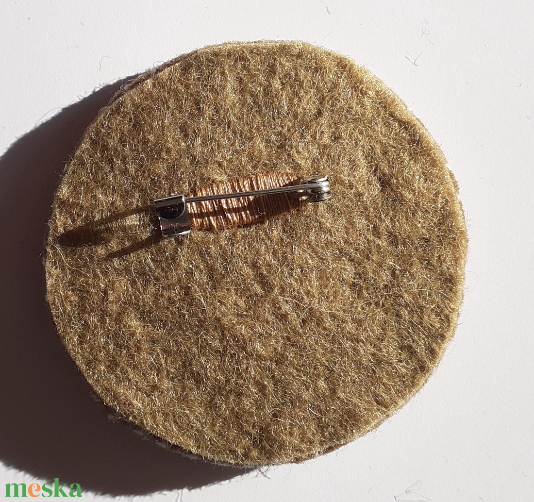 Kitűző - Mező - ékszer - kitűző és bross - Meska.hu