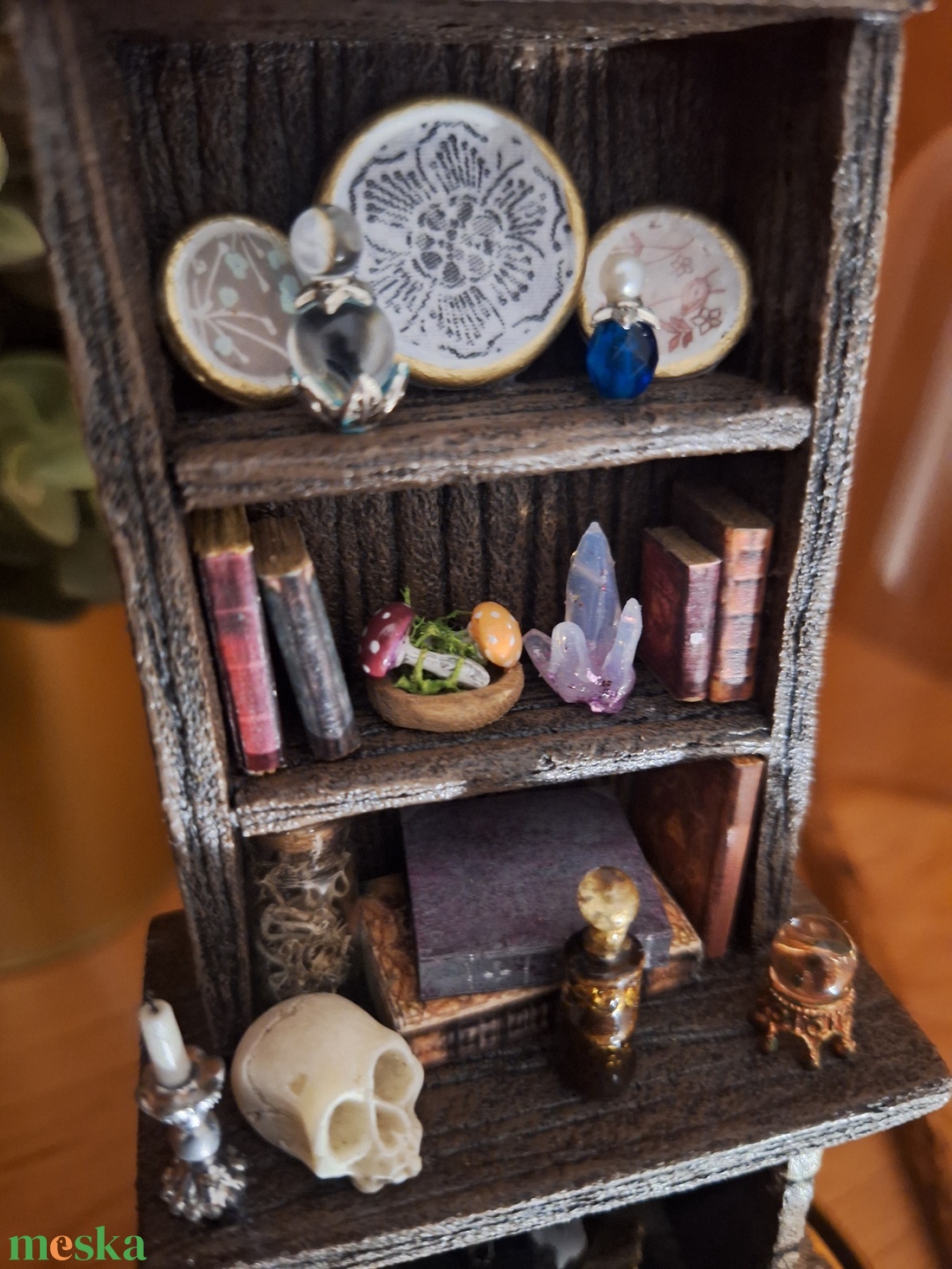 Polc dísz, Book Nook - Boszorkánykonhy #1 - otthon & életmód - dekoráció - dísztárgy - Meska.hu