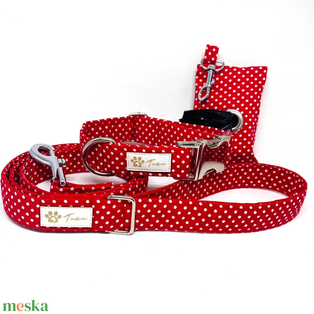 Piros-pöttyös szett - nyakörv, póráz és kutyapiszok-zacskó tartó  - otthon & életmód - kisállatoknak - kutyáknak - kutya nyakörv - Meska.hu