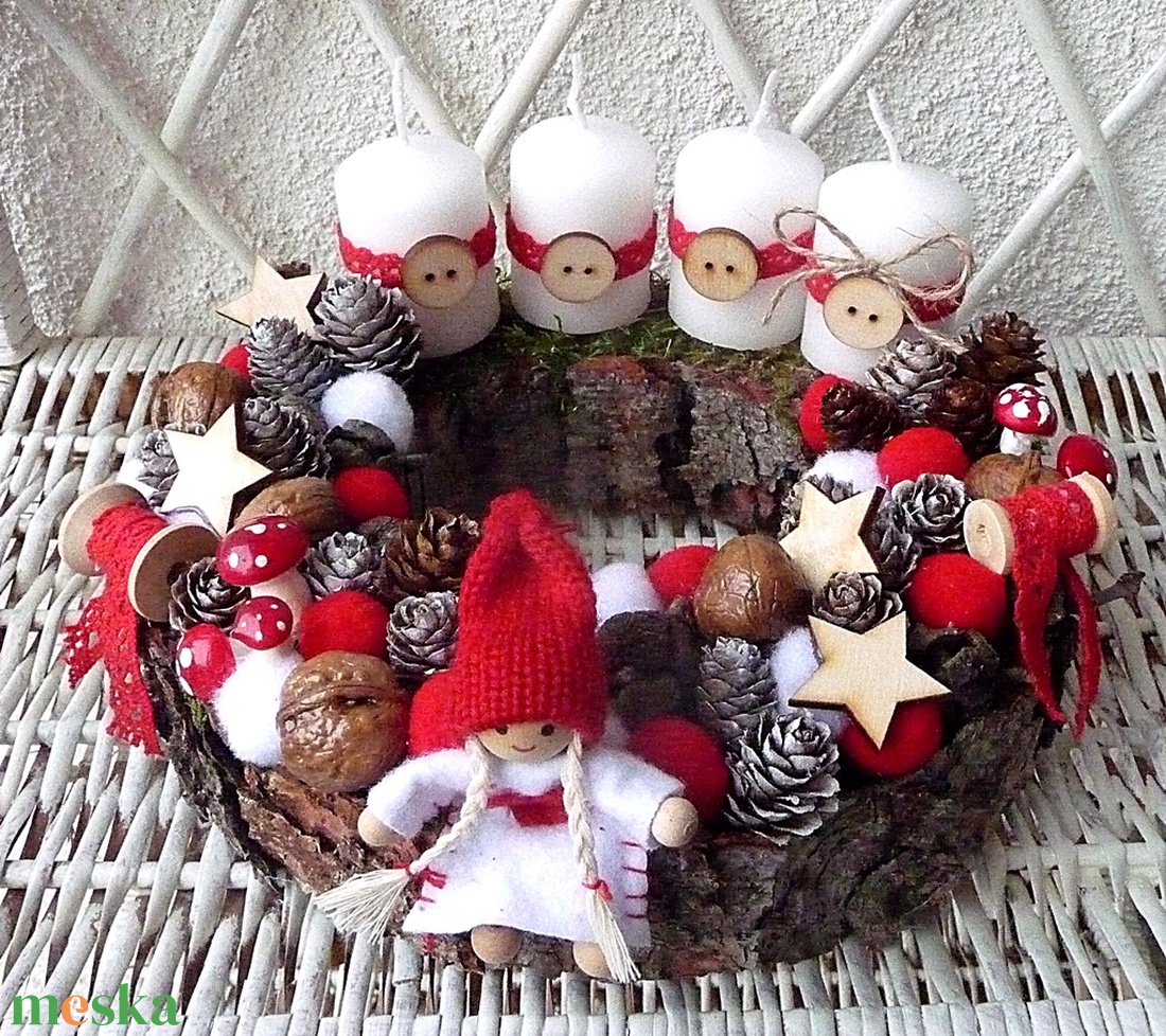 Kislány manós adventi koszorú - karácsony - adventi díszek - adventi koszorú - Meska.hu Kislány manós adventi koszorú - karácsony - adventi díszek - adventi koszorú - Meska.hu