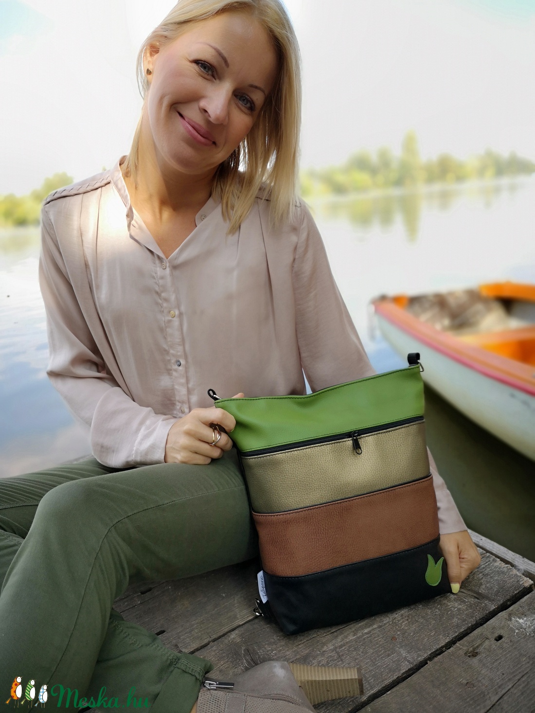HÁTITÁSKA extra zsebbel ZÖLD-ARANY-BARNA-FEKETE - táska & tok - kézitáska & válltáska - Meska.hu HÁTITÁSKA extra zsebbel ZÖLD-ARANY-BARNA-FEKETE - táska & tok - kézitáska & válltáska - Meska.hu