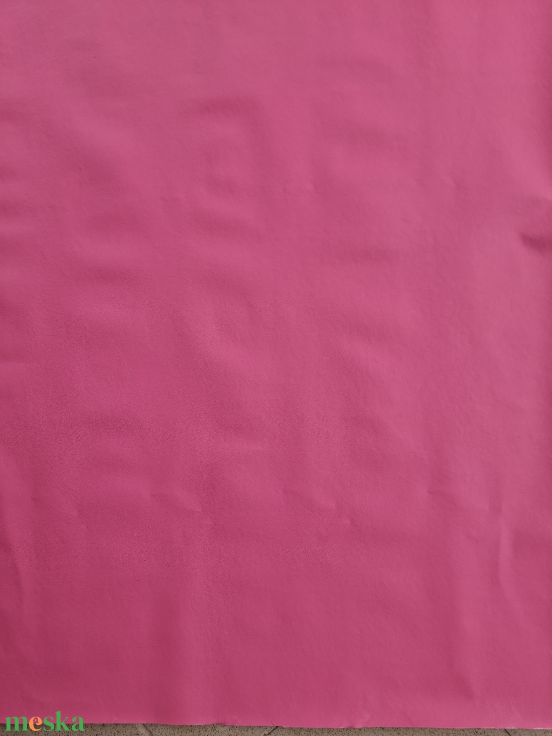 Műbőr pink - kellékek & szerszámok - rövidáru - maradék bőr anyag - Meska.hu