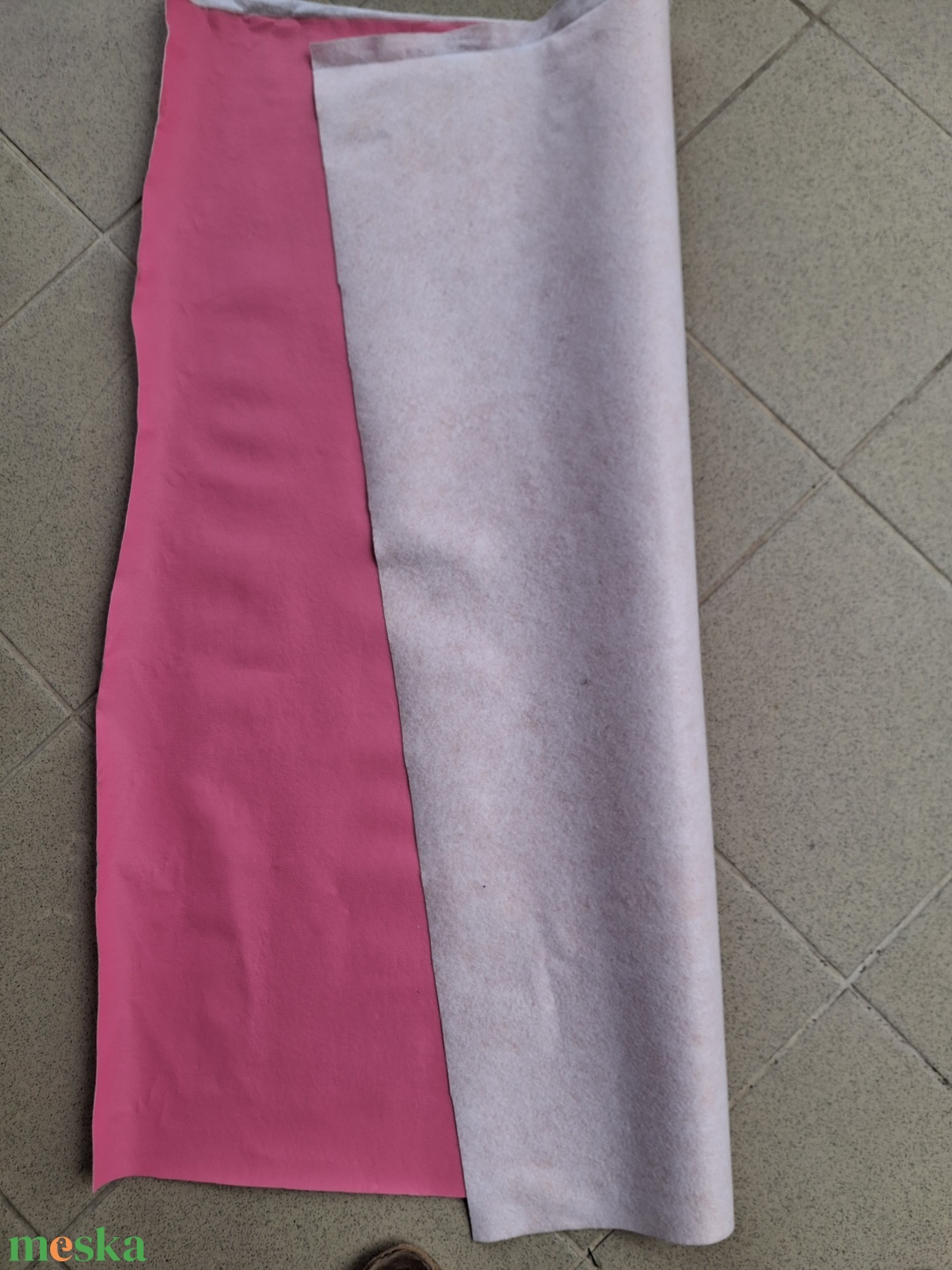 Műbőr pink - kellékek & szerszámok - rövidáru - maradék bőr anyag - Meska.hu
