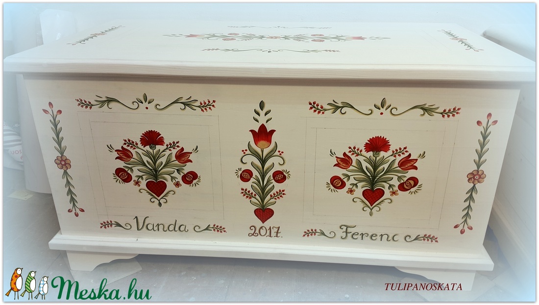 Festett tulipános láda,rendelésre - - Meska.hu Festett tulipános láda,rendelésre - - Meska.hu
