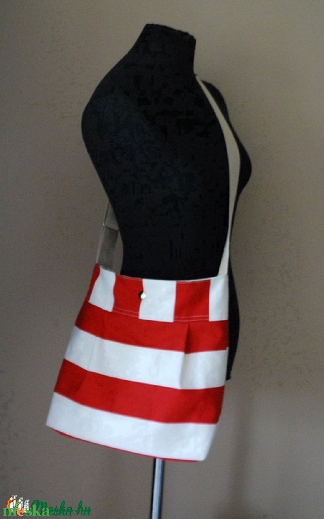 Piros csíkos matróz táska - táska & tok - kézitáska & válltáska - vállon átvethető táska - Meska.hu