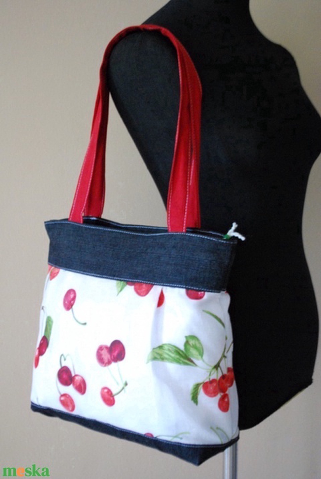 Cseresznyés válltáska - táska & tok - kézitáska & válltáska - válltáska - Meska.hu