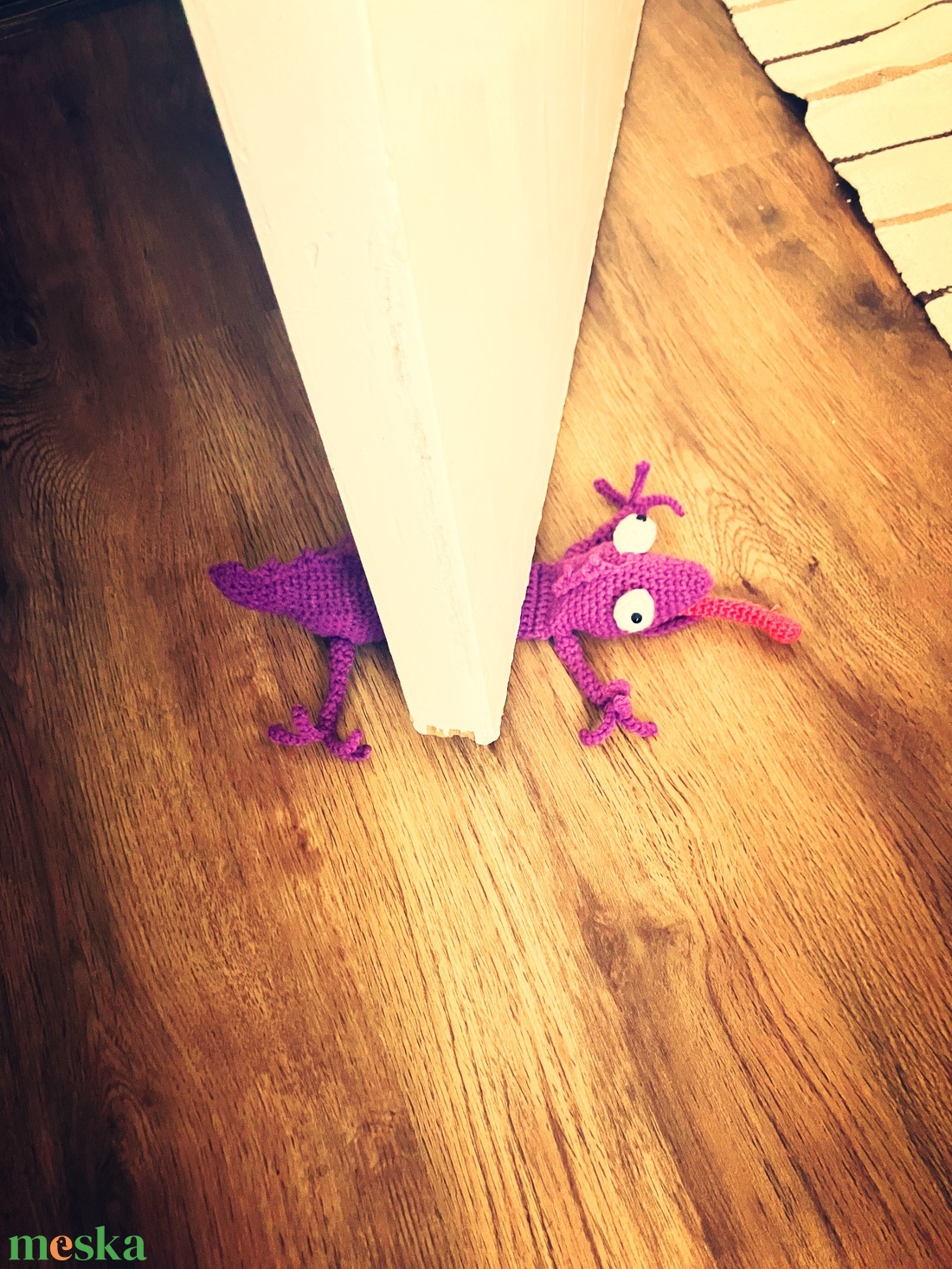 Lapult Lakók� -Horgolt gyík ajtótámasz � egyedi, vicces lakásdekor - otthon & életmód - dekoráció - ajtó- és ablak dekoráció - ajtótámasz - Meska.hu