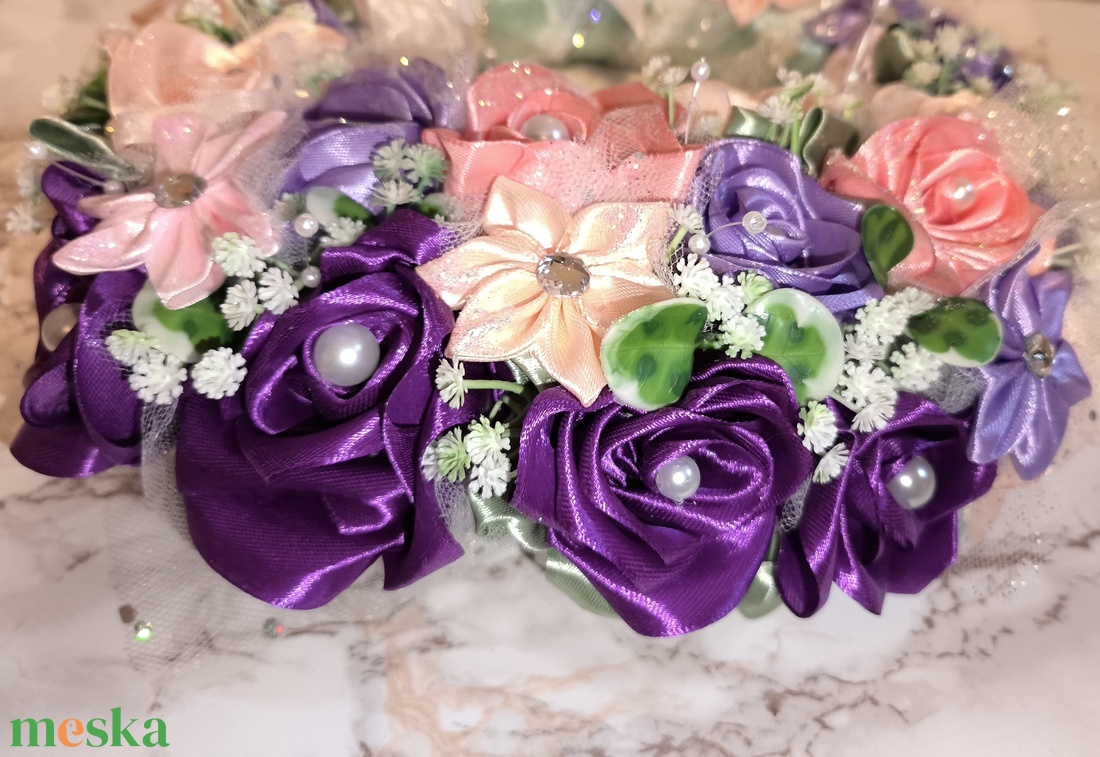 Tavaszi egyedi kopogtató  - otthon & életmód - virágdekoráció - virágdíszek - dekor koszorúk, kopogtatók - Meska.hu