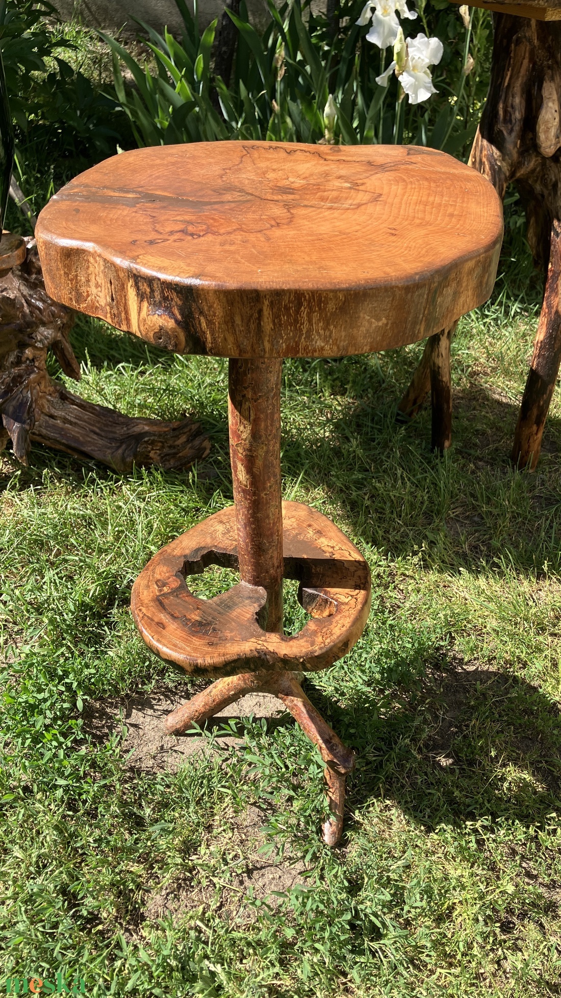 Egyedi kézműves fa asztalka - otthon & életmód - bútor - asztal - Meska.hu