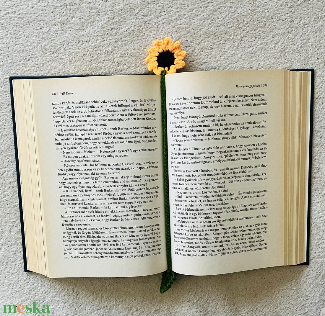 Horgolt napraforgó könyvjelző - könyv & zene - könyvjelző - Meska.hu