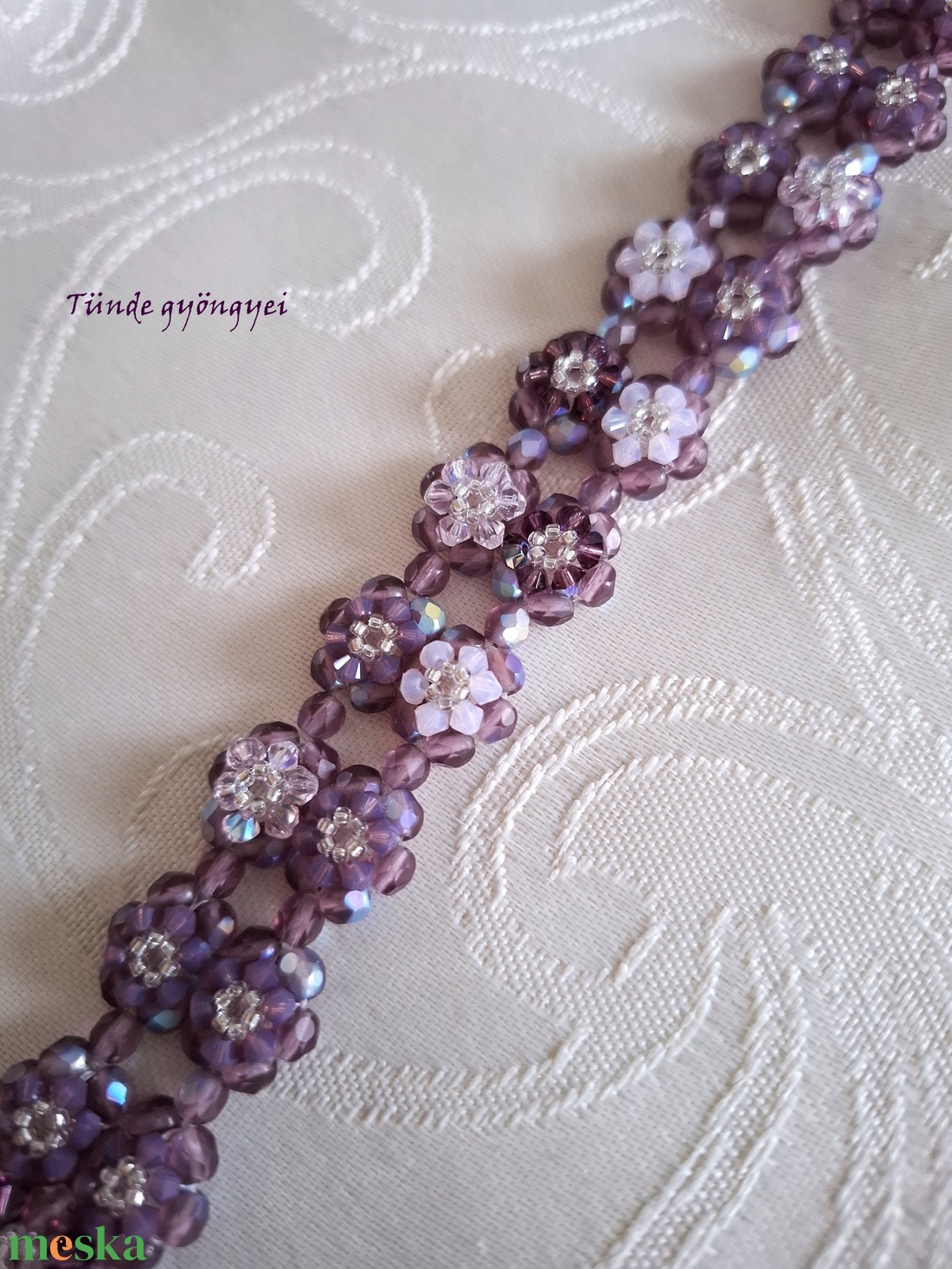 Lila-rózsaszín swarovski karkötő - ékszer - karkötő - gyöngyös karkötő - Meska.hu