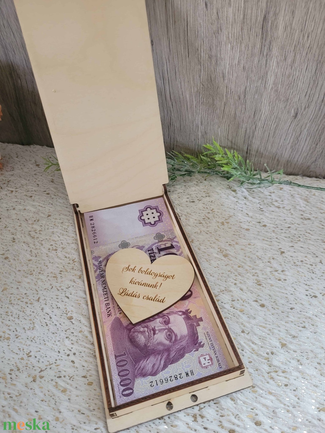 Pénzátadó doboz fa kísérő kártyával - esküvő - emlék & ajándék - nászajándék - pénzátadó doboz - Meska.hu