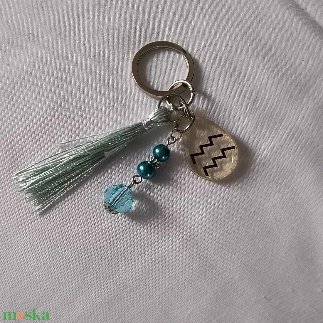 Vízöntő horoszkópos kulcstartó 5 - táska & tok - kulcstartó & táskadísz - kulcstartó - Meska.hu