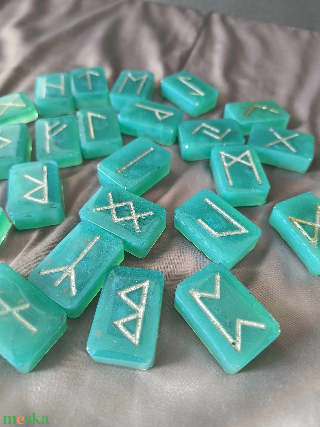Futhark rúnák, zöld - otthon & életmód - dekoráció - spiritualitás - ásványok - Meska.hu Futhark rúnák, zöld - otthon & életmód - dekoráció - spiritualitás - ásványok - Meska.hu