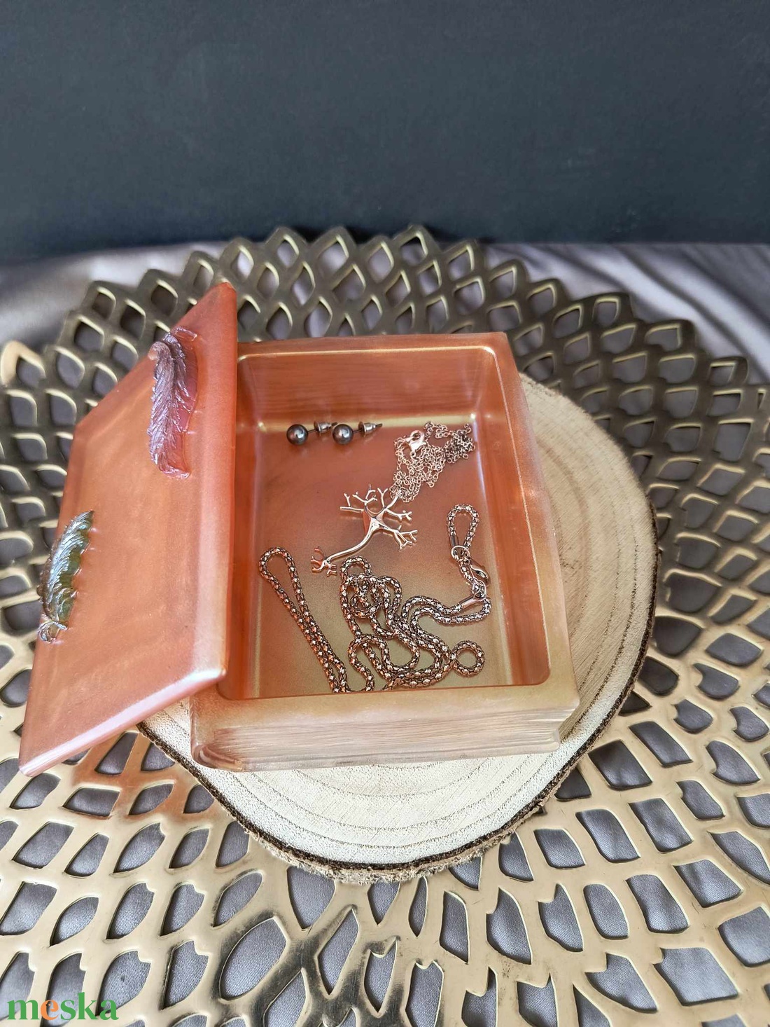 Könyv alakú dobozka - otthon & életmód - dekoráció - asztal és polc dekoráció - díszdoboz - Meska.hu