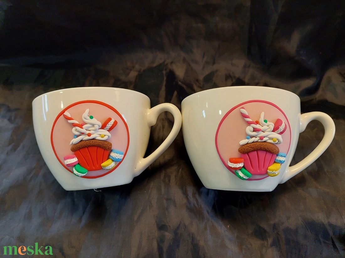 Édes kísértés muffin mintás cappucinos bögre gyurma díszítéssel pasztell színekkel - otthon & életmód - konyhafelszerelés, tálalás - tálalás - bögre & csésze - Meska.hu Édes kísértés muffin mintás cappucinos bögre gyurma díszítéssel pasztell színekkel - otthon & életmód - konyhafelszerelés, tálalás - tálalás - bögre & csésze - Meska.hu