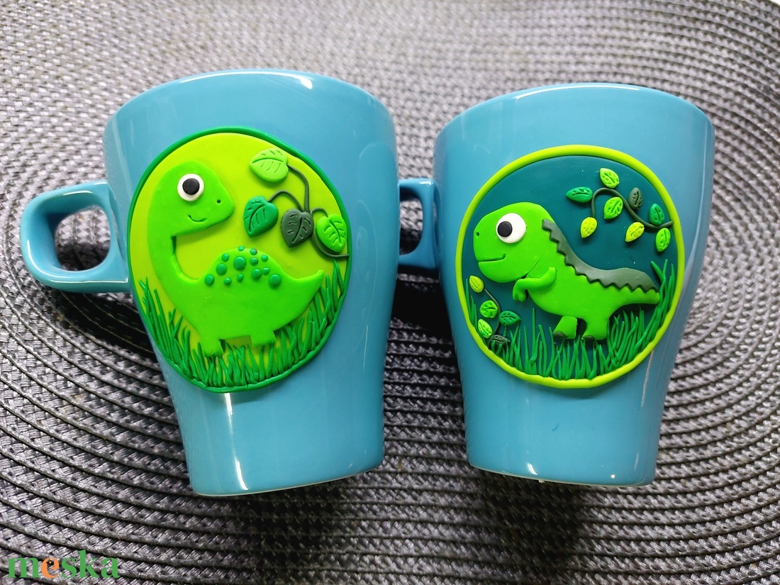 Dínó dinoszaurusz figura mintás bögre gyurma díszítéssel Valentin nap születésnap ajándék Nici - otthon & életmód - konyhafelszerelés, tálalás - tálalás - bögre & csésze - Meska.hu Dínó dinoszaurusz figura mintás bögre gyurma díszítéssel Valentin nap születésnap ajándék Nici - otthon & életmód - konyhafelszerelés, tálalás - tálalás - bögre & csésze - Meska.hu