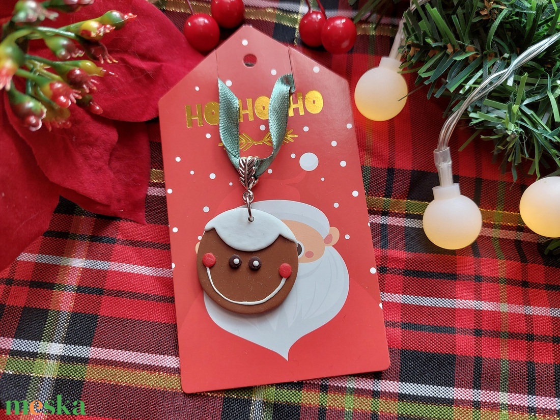 Karácsonyi mintás gyurma díszítéssel készült medál nyaklánc  - ékszer - nyaklánc - medálos nyaklánc - Meska.hu