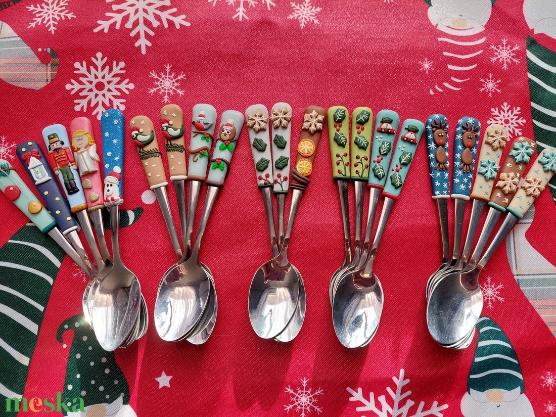 Karácsonyi mintás kiskanál gyurma díszítéssel fahéj narancs angyalka rénszarvas  - otthon & életmód - konyhafelszerelés, tálalás - tálalás - kanál & villa - Meska.hu