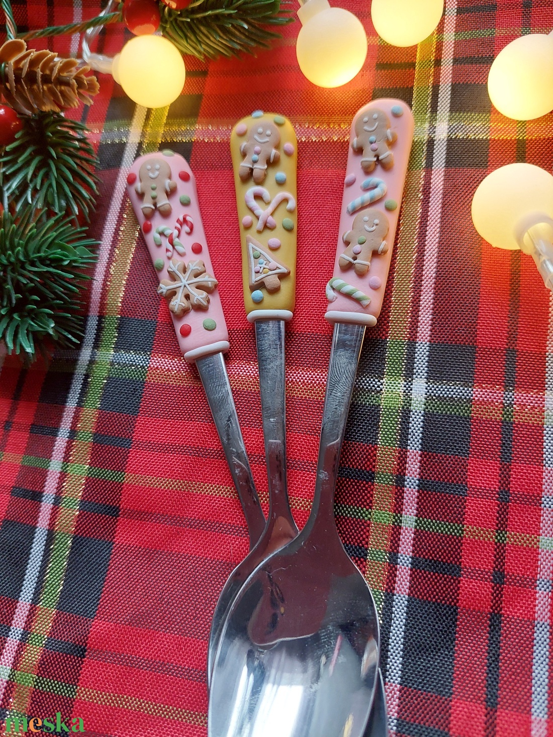 Pasztell Mézi Mézeskalács mintás kiskanál gyurma díszítéssel  - otthon & életmód - konyhafelszerelés, tálalás - tálalás - kanál & villa - Meska.hu