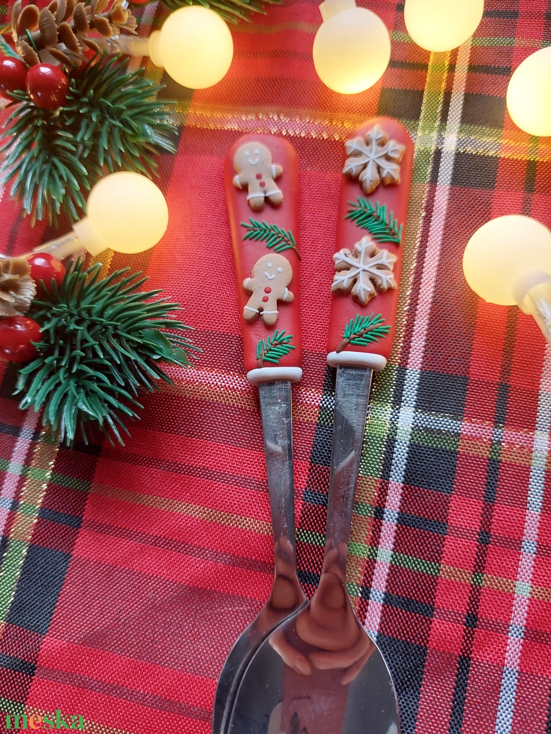 Karácsonyi Mézi Mézeskalács mintás kiskanál gyurma díszítéssel  - otthon & életmód - konyhafelszerelés, tálalás - tálalás - kanál & villa - Meska.hu