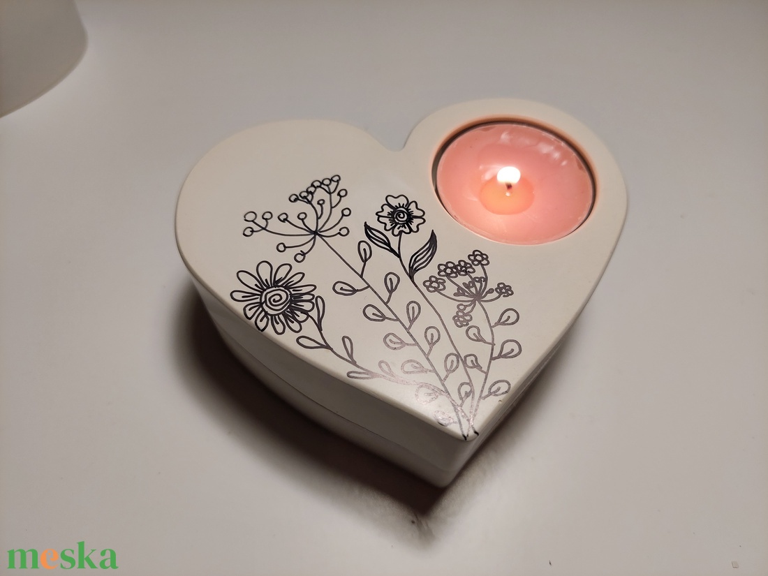 Szív alakú mécsestartó kézzel festve - otthon & életmód - gyertya, illat, aroma - gyertyatartó - Meska.hu