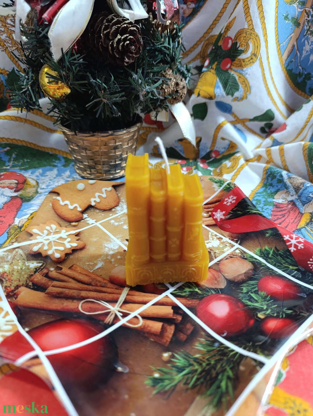 Könyvek méhviasz gyertya  - karácsony - karácsonyi lakásdekoráció - karácsonyi illatgyertya, mécses - Meska.hu