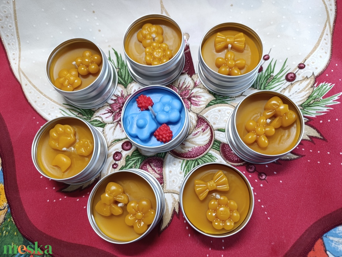 Kicsi tégelyes méhviasz gyertya  - karácsony - karácsonyi lakásdekoráció - karácsonyi illatgyertya, mécses - Meska.hu