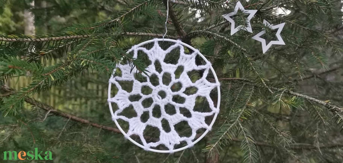 Horgolt mandala ablakdísz - karácsony - karácsonyi lakásdekoráció - karácsonyi ablakdíszek, ablakmatricák - Meska.hu Horgolt mandala ablakdísz - karácsony - karácsonyi lakásdekoráció - karácsonyi ablakdíszek, ablakmatricák - Meska.hu
