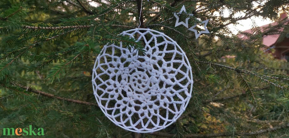 Horgolt mandala ablakdísz - karácsony - karácsonyi lakásdekoráció - karácsonyi ablakdíszek, ablakmatricák - Meska.hu Horgolt mandala ablakdísz - karácsony - karácsonyi lakásdekoráció - karácsonyi ablakdíszek, ablakmatricák - Meska.hu