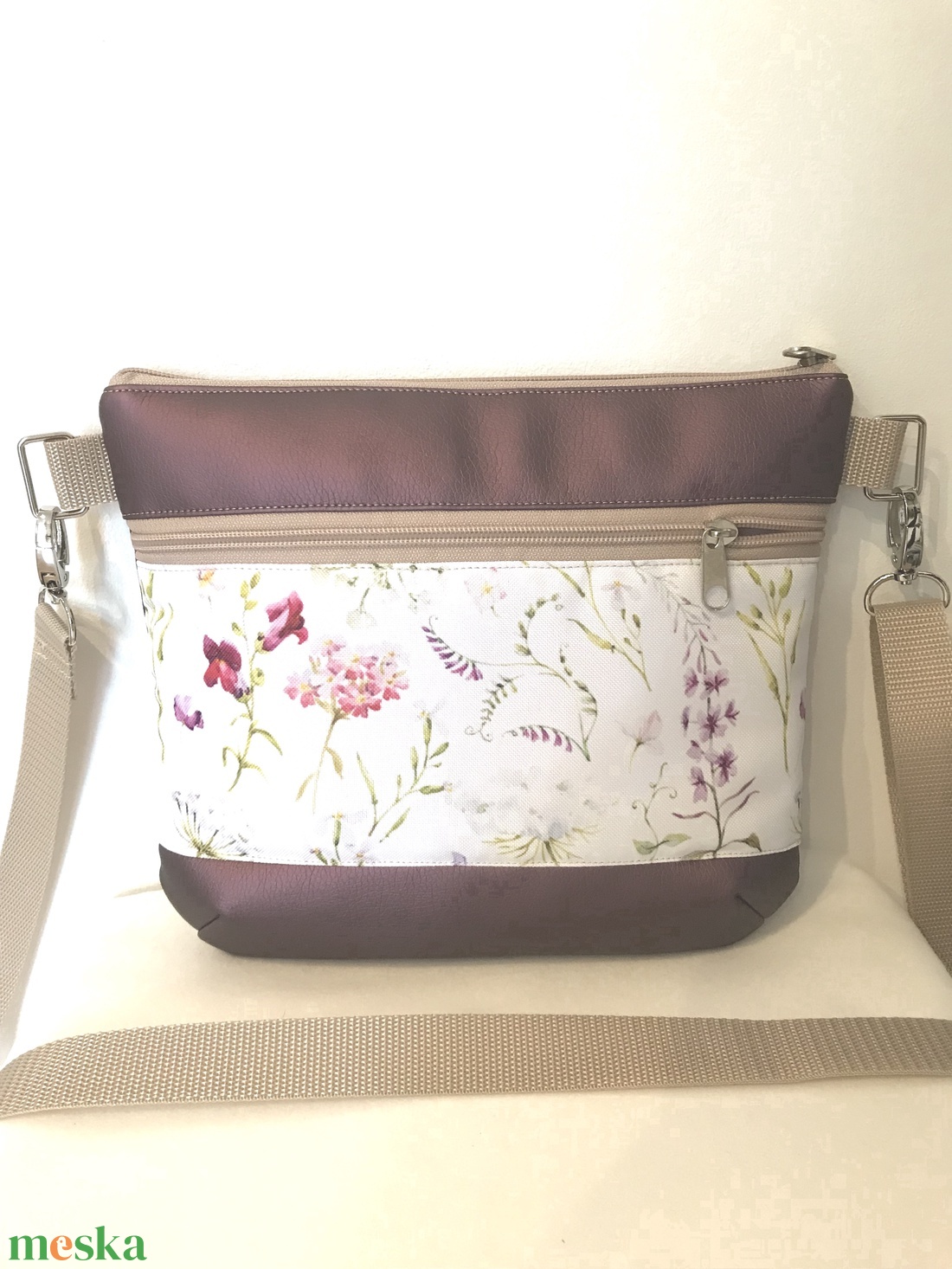 Tátika virág mintás crossbody /válltáska/ keresztpántos táska/ oldaltáska - táska & tok - kézitáska & válltáska - vállon átvethető táska - Meska.hu Tátika virág mintás crossbody /válltáska/ keresztpántos táska/ oldaltáska - táska & tok - kézitáska & válltáska - vállon átvethető táska - Meska.hu