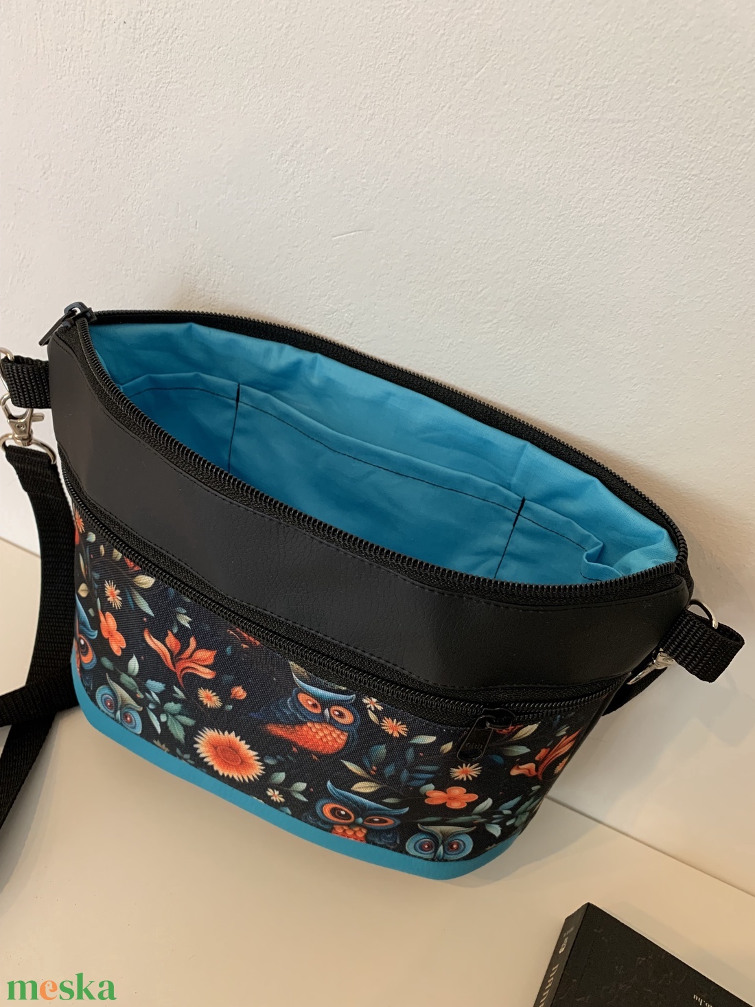 Baglyos vállon átvethető táska, oldaltáska, válltáska - táska & tok - kézitáska & válltáska - vállon átvethető táska - Meska.hu