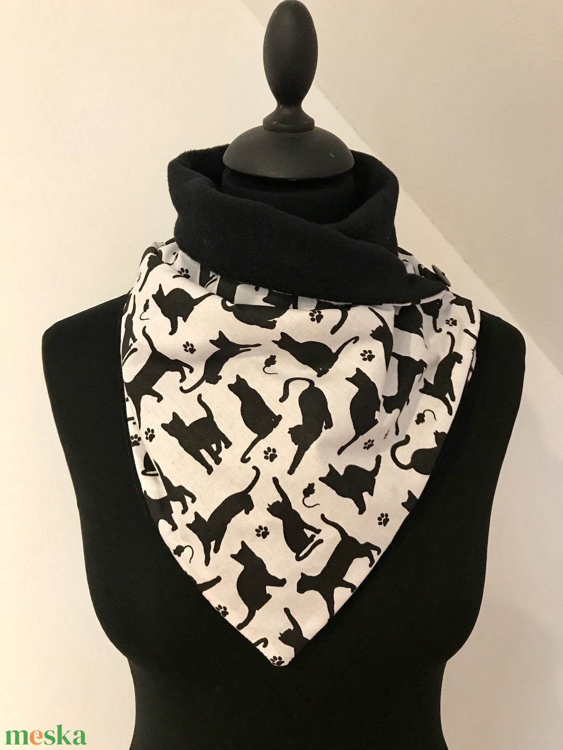  Sál, körsál fekete cicás - ruha & divat - sál, sapka, kendő - sál - Meska.hu