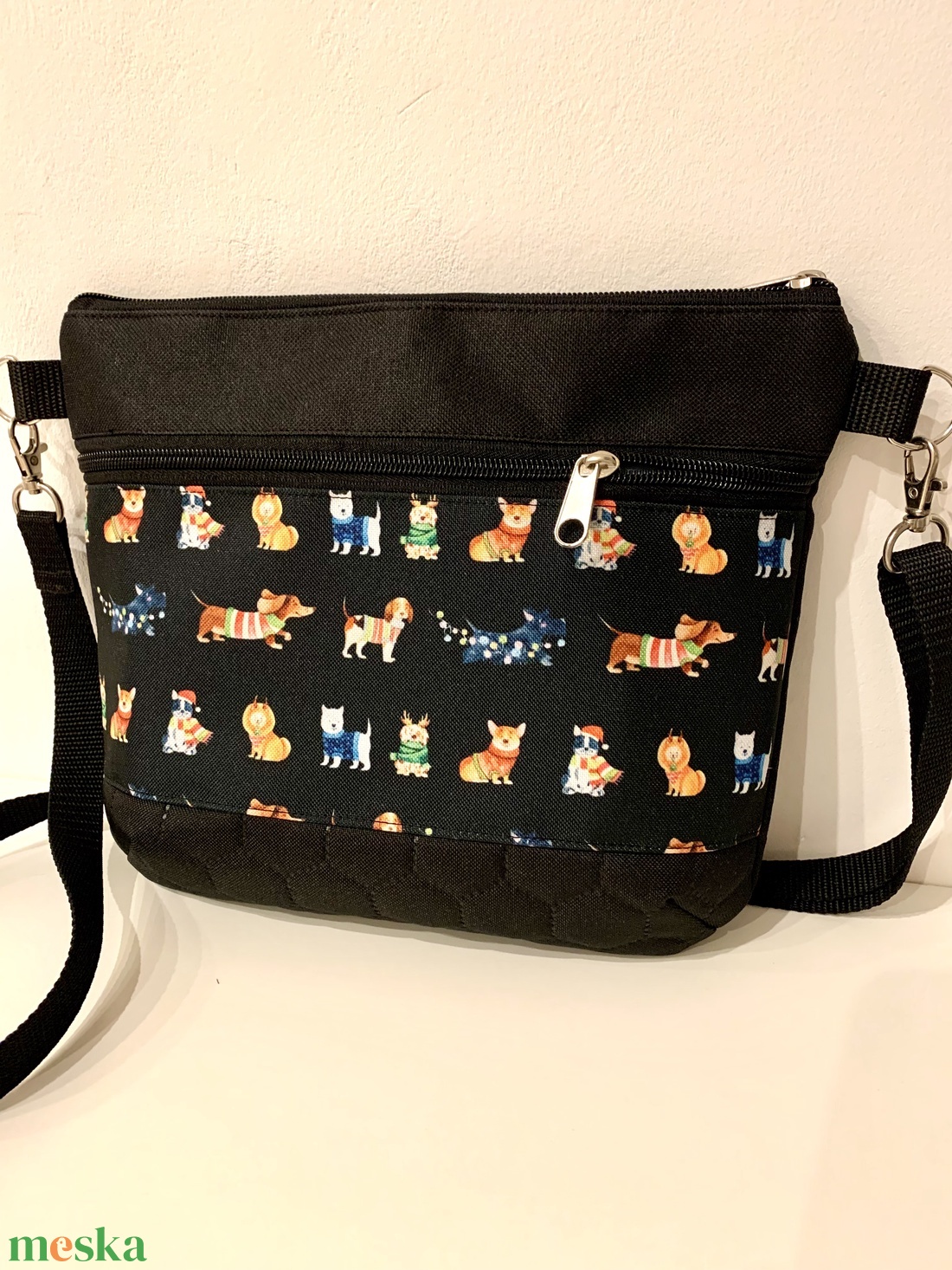 Kutya csapat- crossbody / válltáska/ keresztpántos táska/ oldaltáska - táska & tok - kézitáska & válltáska - vállon átvethető táska - Meska.hu
