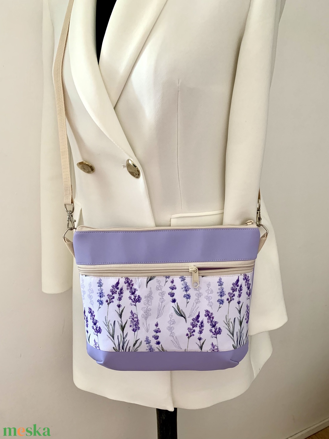 Levendula virág mintás crossbody / válltáska/ keresztpántos táska/ oldaltáska - táska & tok - kézitáska & válltáska - vállon átvethető táska - Meska.hu Levendula virág mintás crossbody / válltáska/ keresztpántos táska/ oldaltáska - táska & tok - kézitáska & válltáska - vállon átvethető táska - Meska.hu