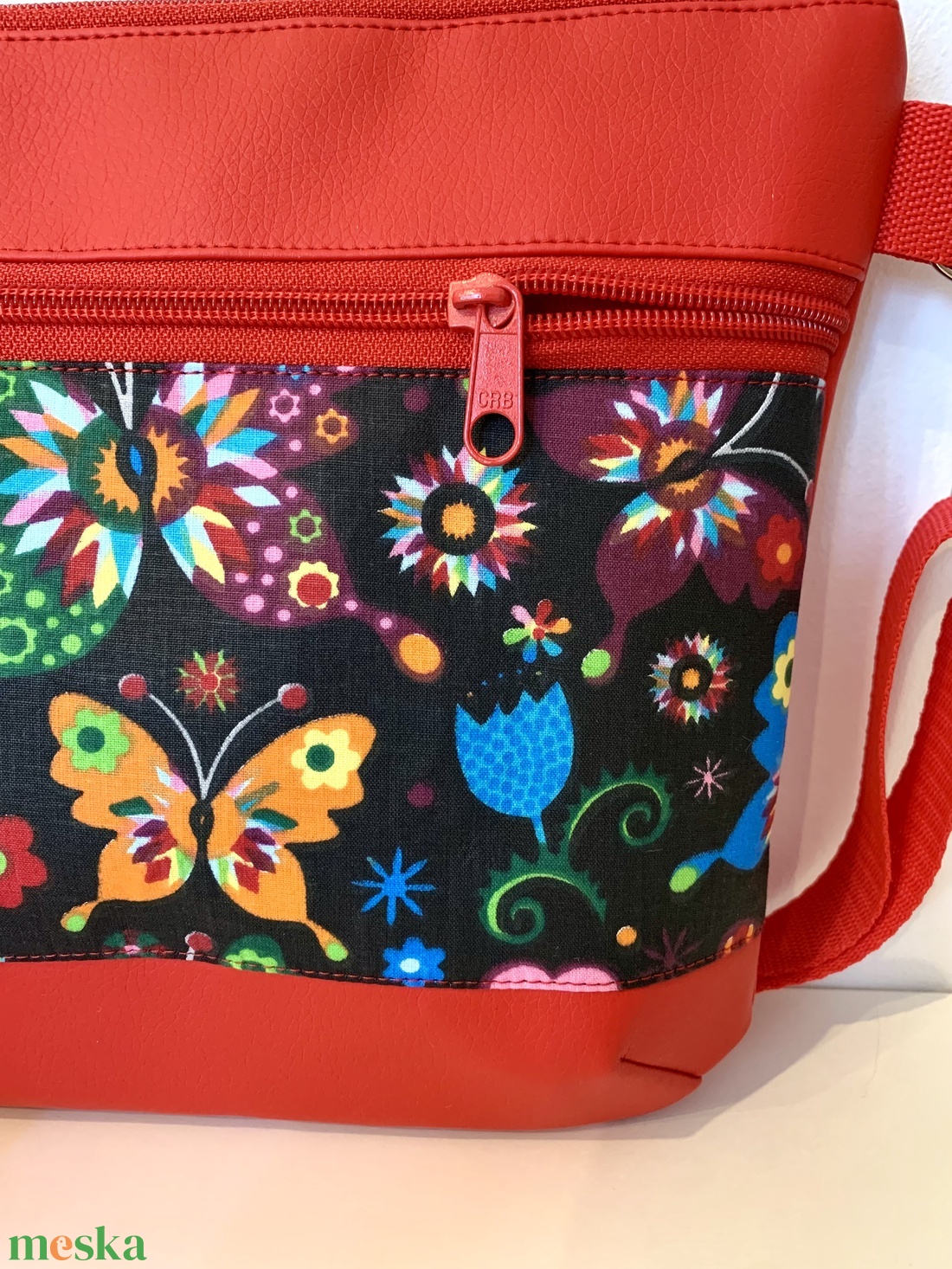 Vidám lepke-virág mintás crossbody / válltáska/ keresztpántos táska/ oldaltáska - táska & tok - kézitáska & válltáska - vállon átvethető táska - Meska.hu