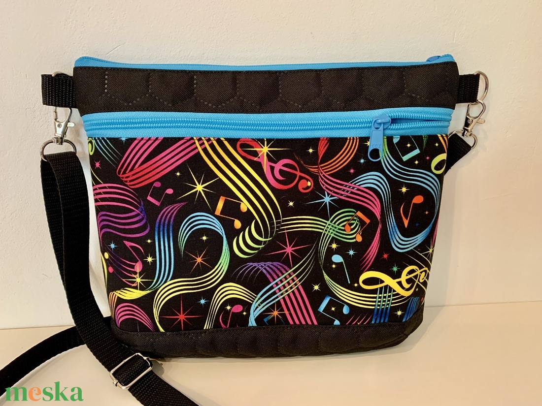 Készleten! Dallamok szárnyán- crossbody/ válltáska/ keresztpántos táska/ oldaltáska - táska & tok - kézitáska & válltáska - vállon átvethető táska - Meska.hu Készleten! Dallamok szárnyán- crossbody/ válltáska/ keresztpántos táska/ oldaltáska - táska & tok - kézitáska & válltáska - vállon átvethető táska - Meska.hu