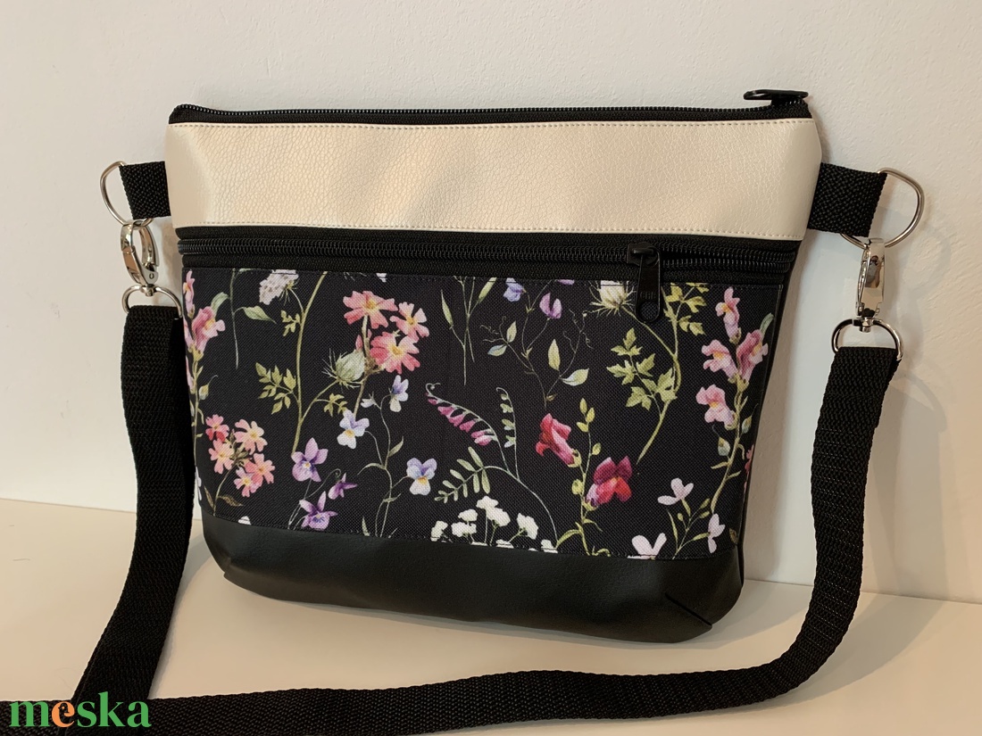 Tátika virág mintás crossbody / válltáska/ keresztpántos táska/ oldaltáska - táska & tok - kézitáska & válltáska - vállon átvethető táska - Meska.hu Tátika virág mintás crossbody / válltáska/ keresztpántos táska/ oldaltáska - táska & tok - kézitáska & válltáska - vállon átvethető táska - Meska.hu