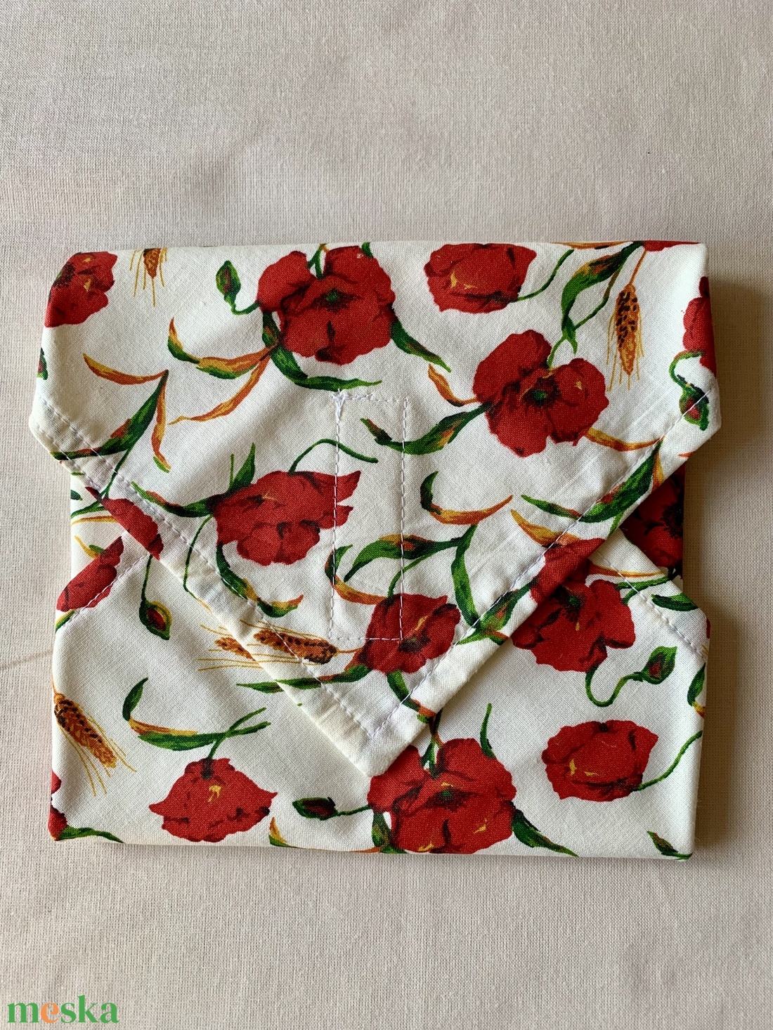 Kiárusítás! Szív mintás textil újraszalvéta - tépőzáras újraszalvéta - vízhatlan újraszalvéta  - táska & tok - uzsonna- & ebéd tartó - szendvics csomagoló - Meska.hu