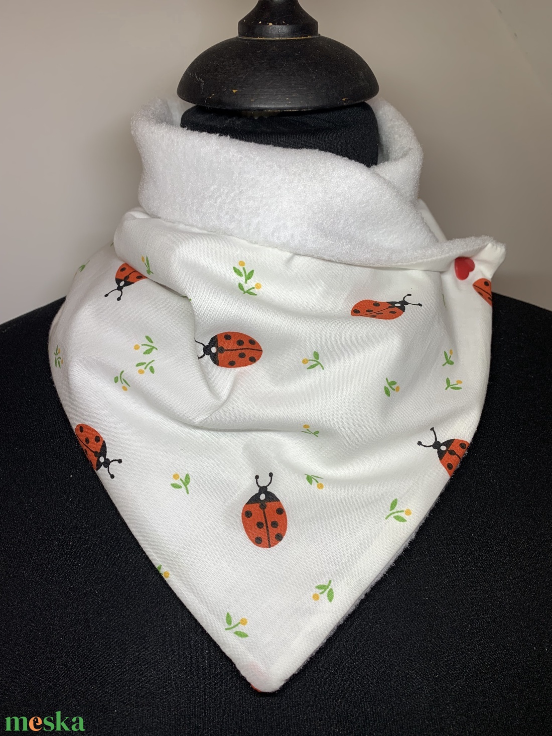  Készleten! Katicás kislány meleg körsál, sál, gyerek sál - ruha & divat - sál, sapka, kendő - sál - Meska.hu