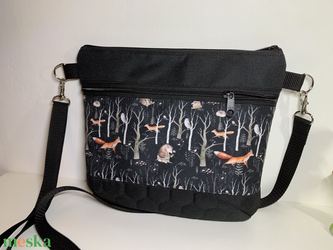Rókák-erdei állatok-crossbody / válltáska/ keresztpántos táska/ oldaltáska - táska & tok - kézitáska & válltáska - vállon átvethető táska - Meska.hu
