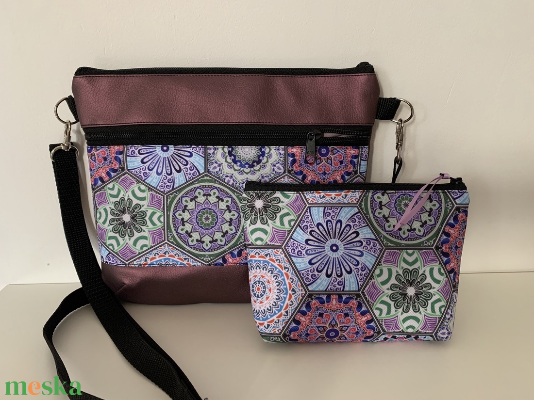 MOSAIC PATTERN. Crossbody+neszesszer szettben/válltáska, keresztpántos táska-oldaltáska - táska & tok - kézitáska & válltáska - válltáska - Meska.hu