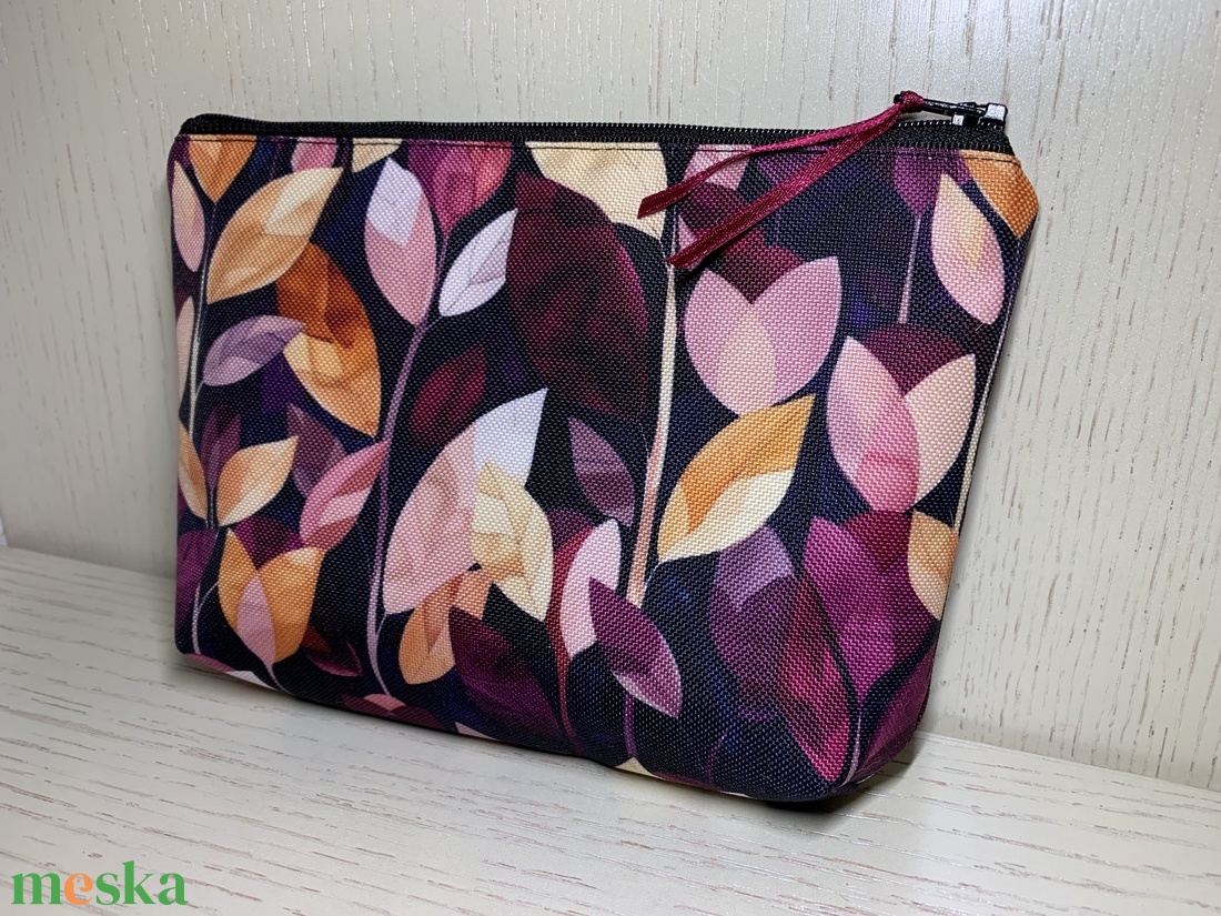  Hátizsák- Bíbor lomb-Hátitáska-Vízálló - táska & tok - hátizsák - hátizsák - Meska.hu