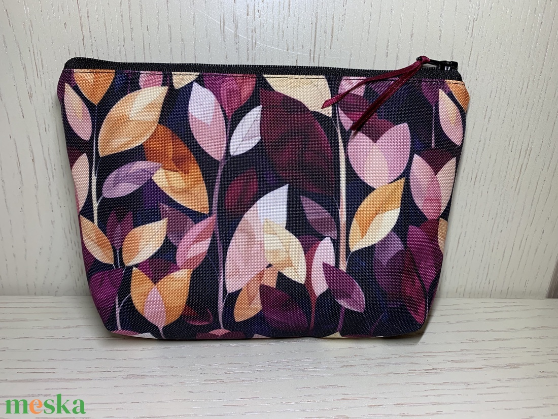 Bíbor lomb neszesszer, irattartó, pipere tároló, textil tároló - táska & tok - neszesszer - Meska.hu