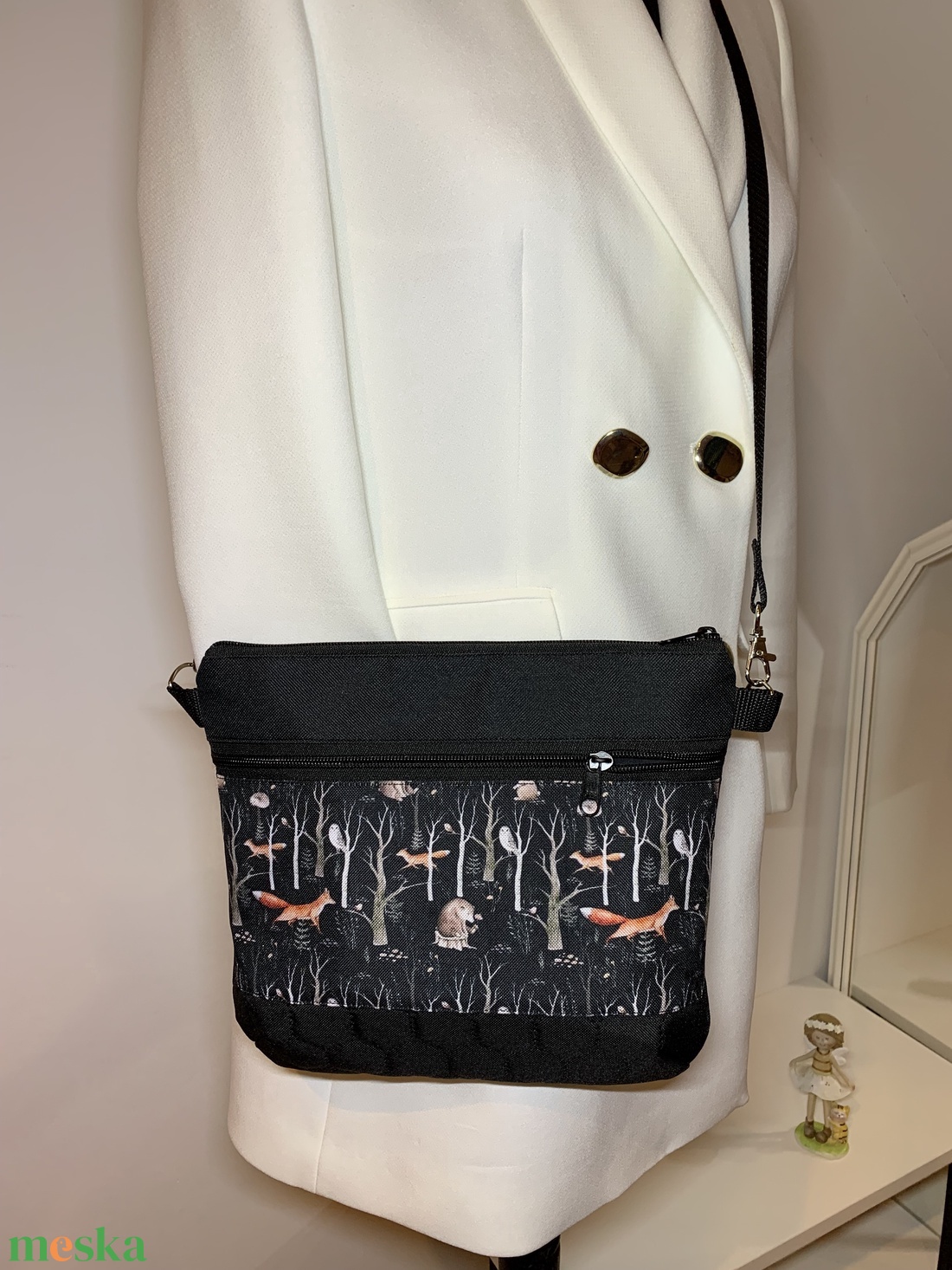 Vállon átvethető táska Rókák-erdei állatok/crossbody / válltáska/ keresztpántos táska/ oldaltáska - táska & tok - kézitáska & válltáska - vállon átvethető táska - Meska.hu